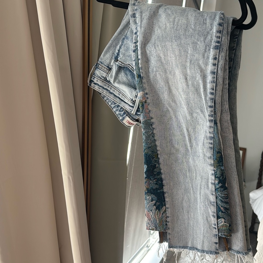 DRIFTWOOD Light Blue Floral Accent Flare Jeans